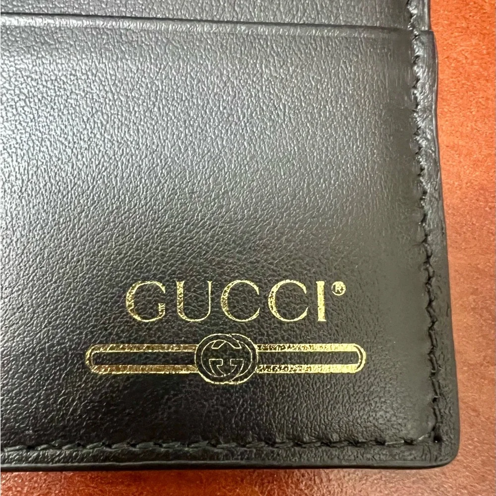 Gucci Black Leather Card Holder - Picture 2 of 4